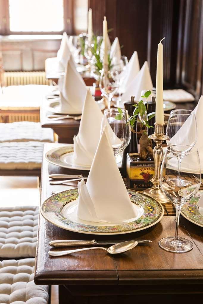 โรงแรมเรดิสัน บลู อัลท์สตัดท์, ซาลซ์บูร์ก ร้านอาหาร รูปภาพ